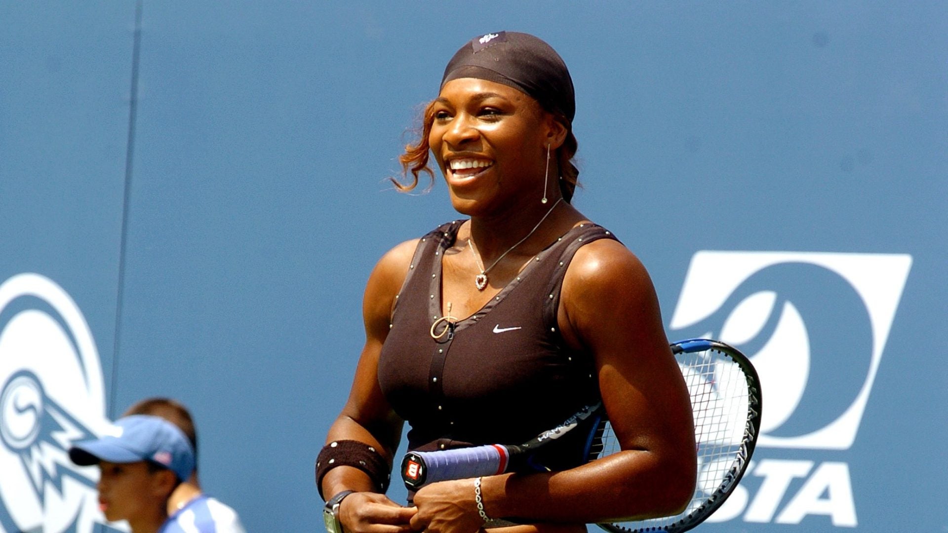 Channeling Nostalgia With This Celebrity Look: Serena Williams