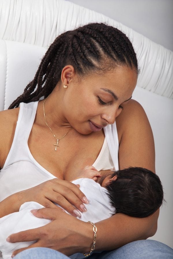 8 Misconceptions That Make Moms Give Up Breastfeeding Too Early