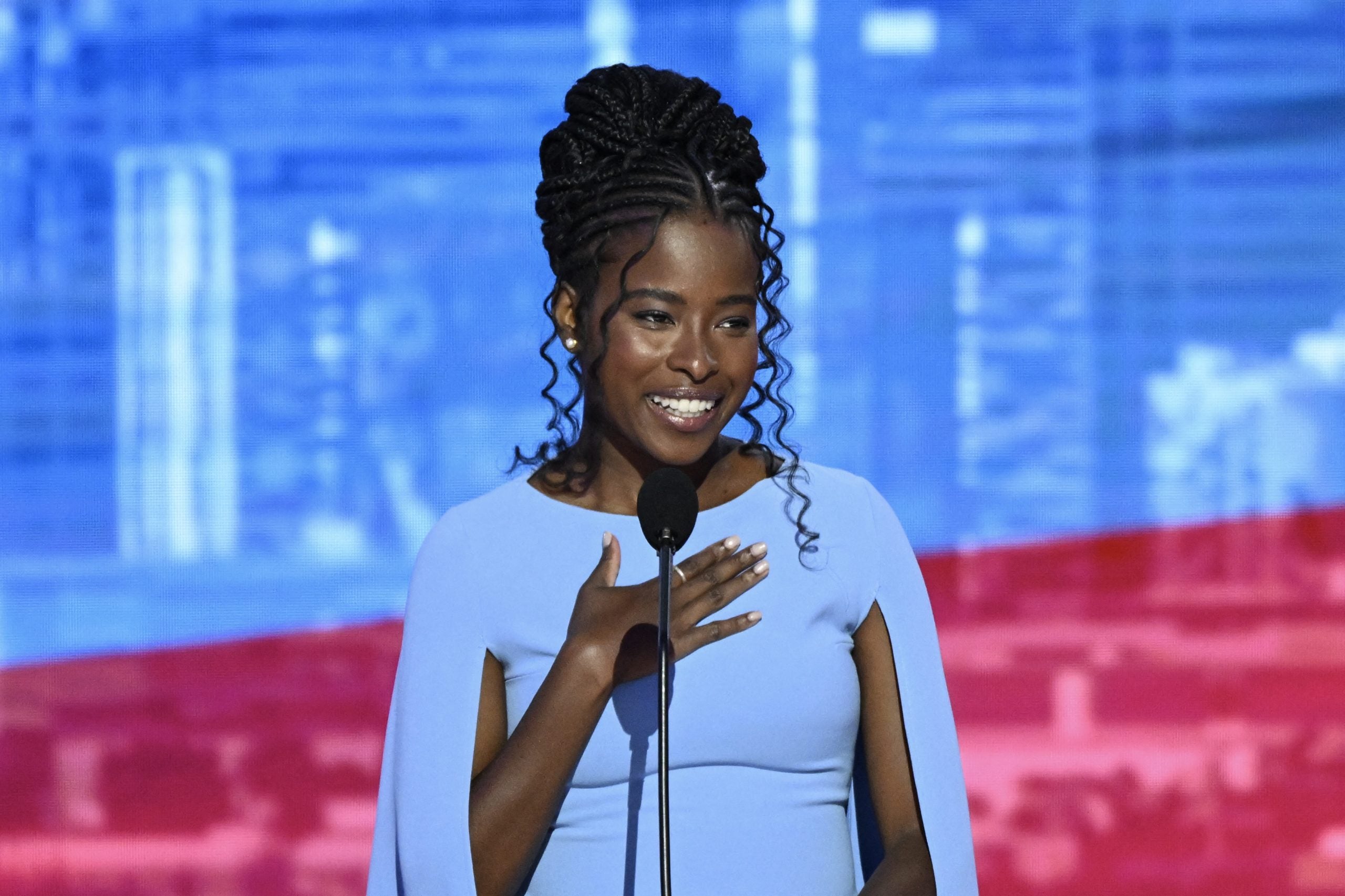 5 Unique and Uplifting Moments of Beauty from the 2024 Democratic National Convention