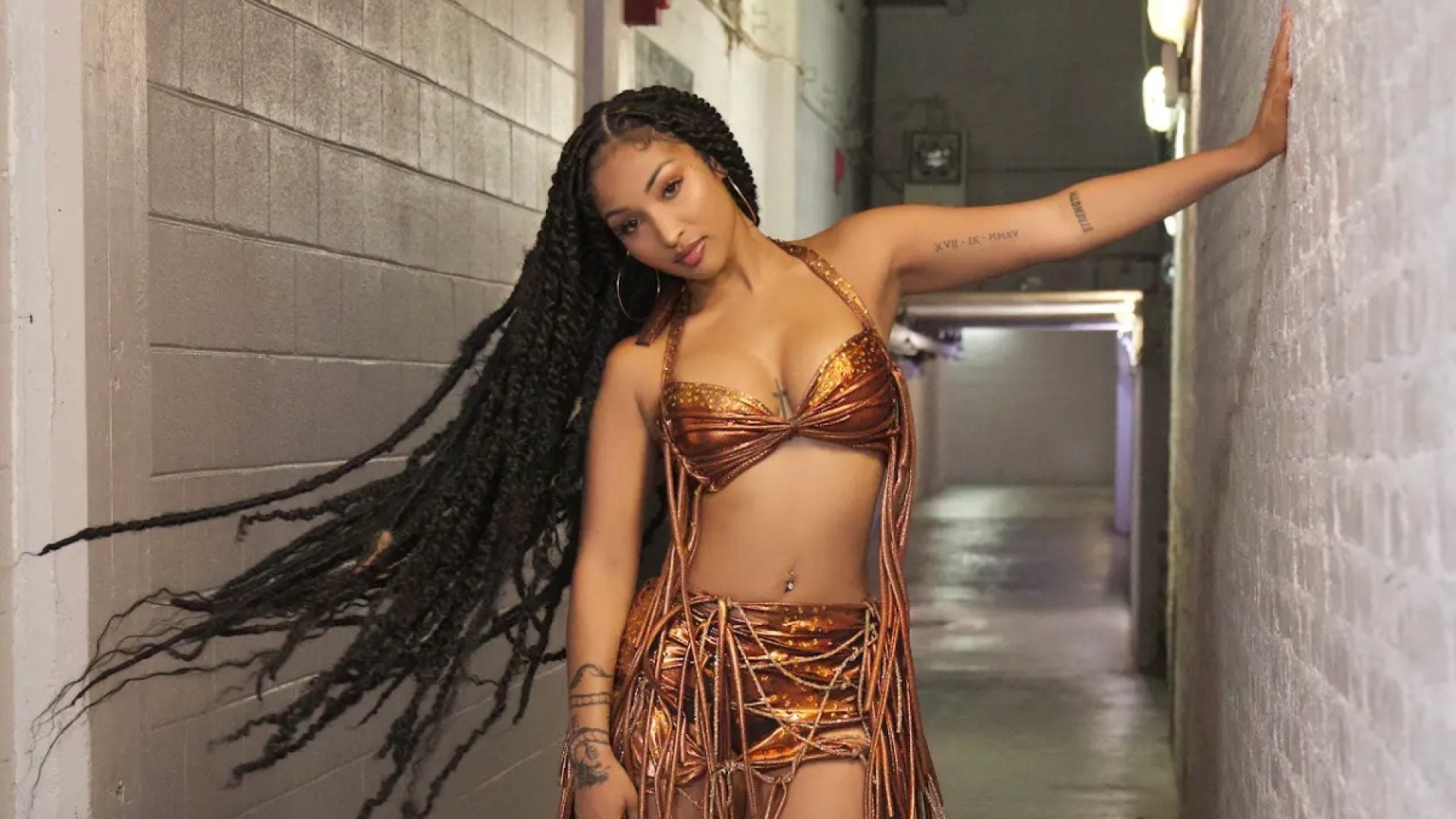 Shenseea Electrifies Audiences On Her ‘Never Gets Late Here’ Tour