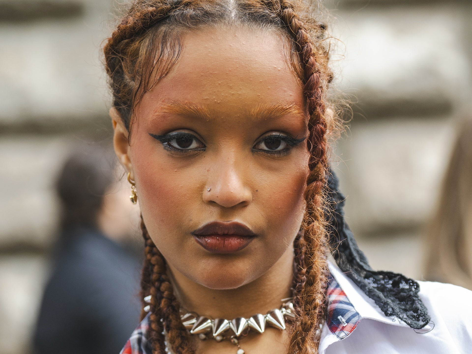 17 Best Beauty Street Style Moments From PFW SS25 Day 5