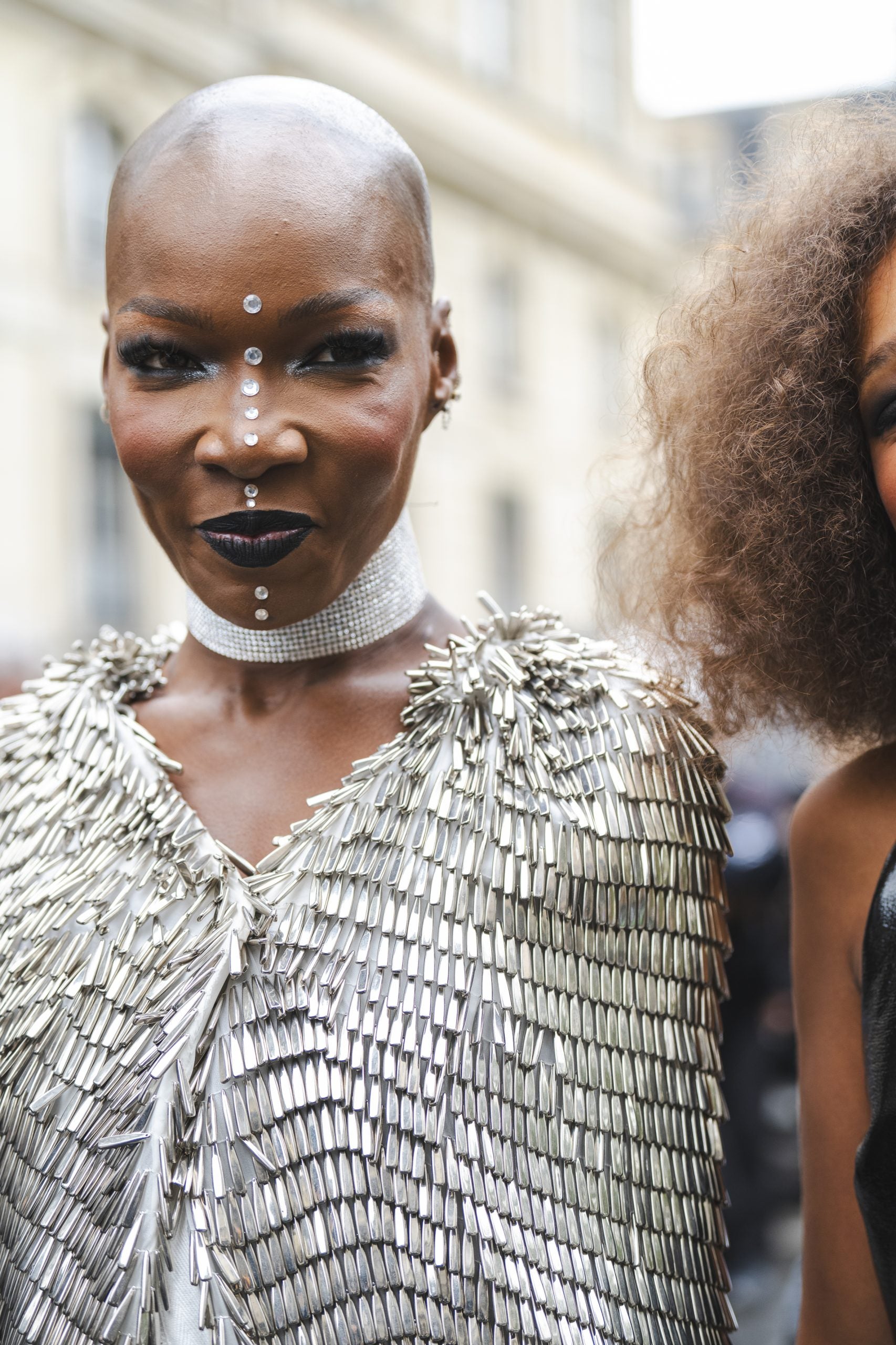 The Best Street Style Beauty Looks From PFW SS25—Day 2