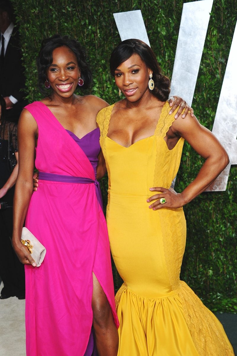 30 Photos Of Venus And Serena Williams's Sweet Sisterly Bond Over The Years