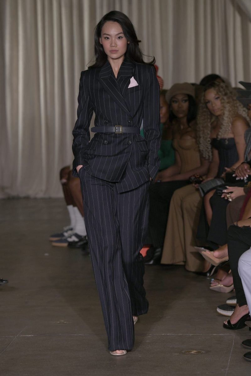 Sergio Hudson Pays Homage To Ladylike Elegance Of The Sixties In Spring/Summer 2025 Show