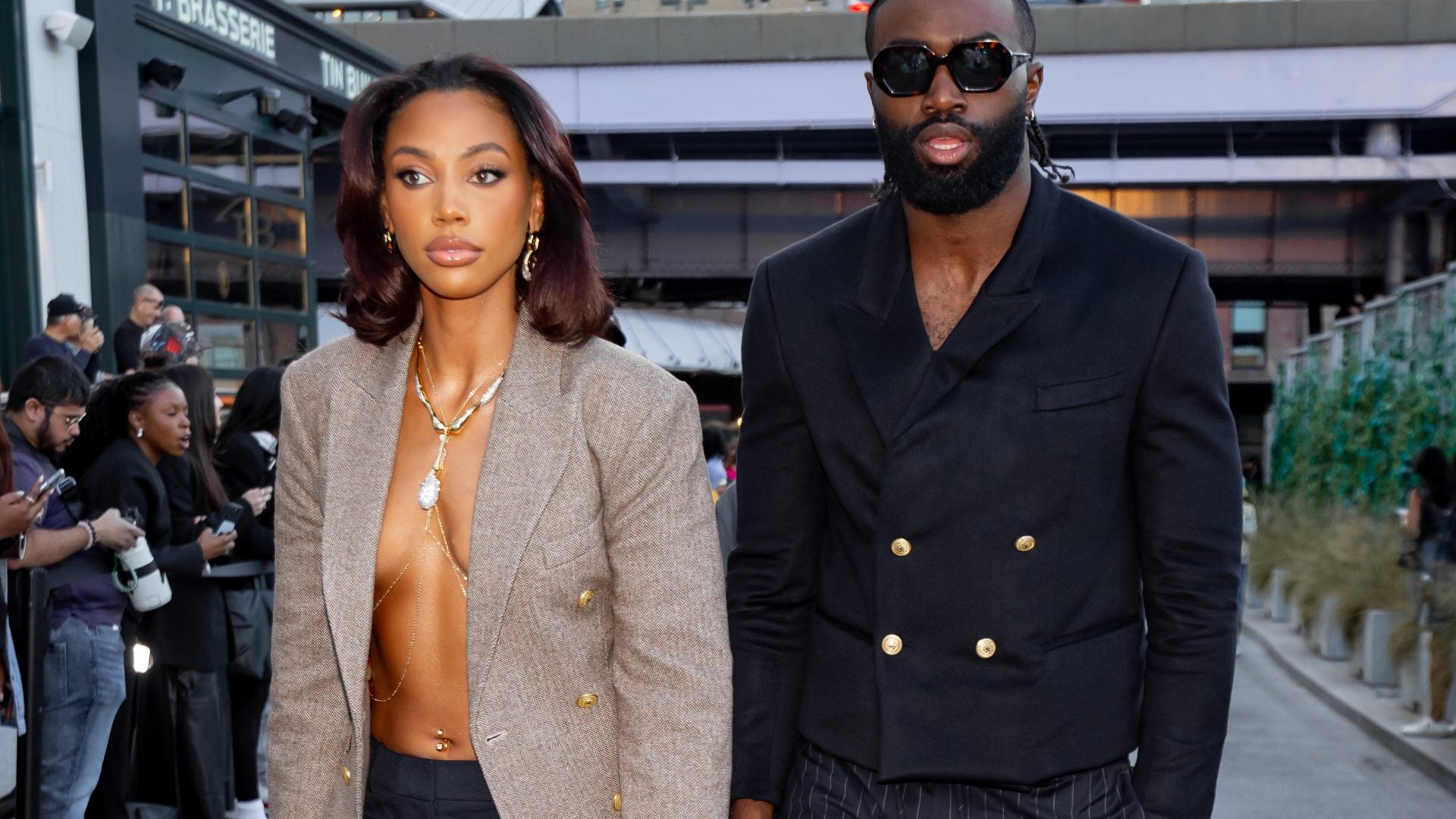 The Most Fashionable Couples Spotted At New York Fashion Week 