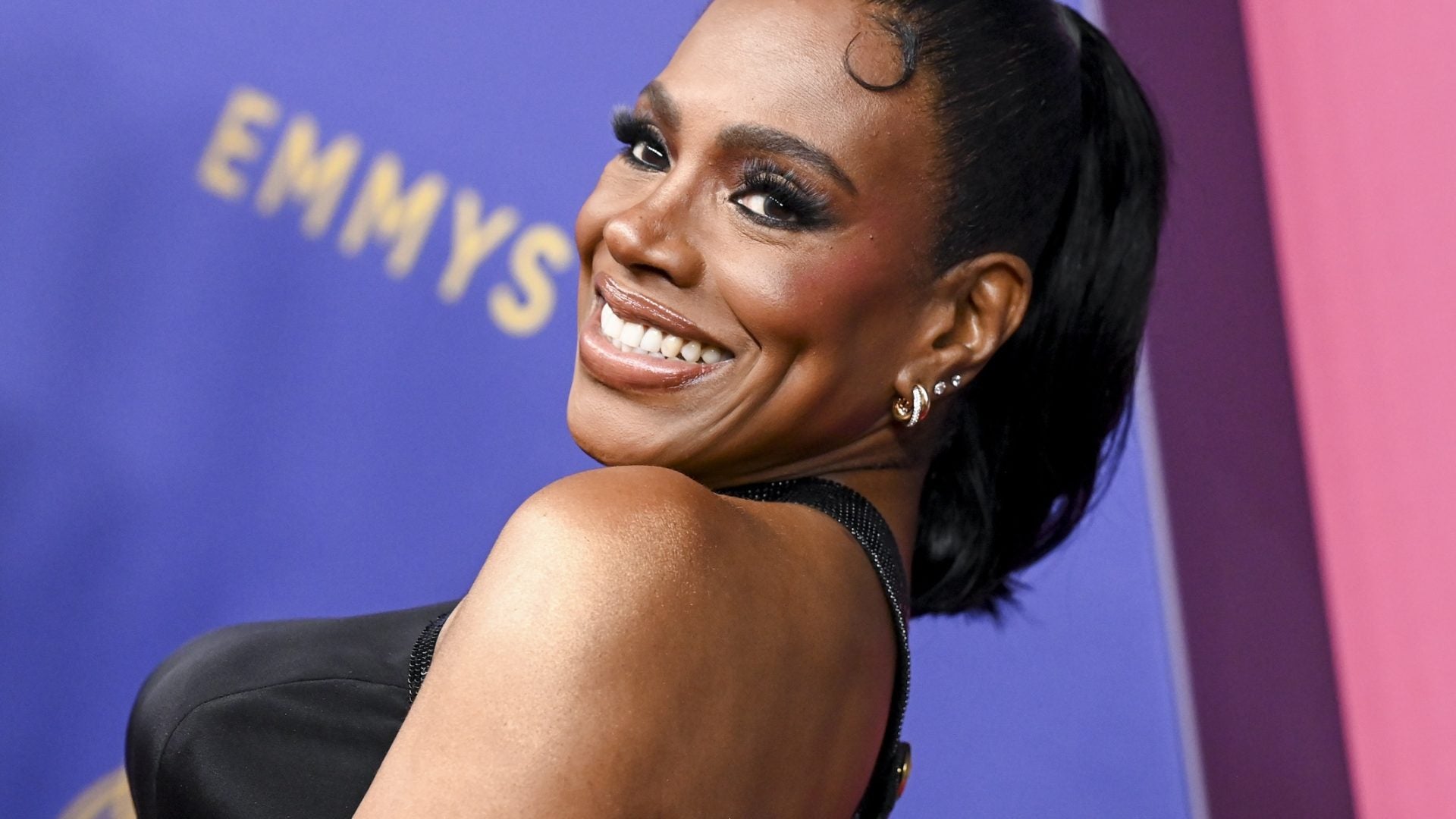 The Best Beauty Looks From The 76th Emmy Awards