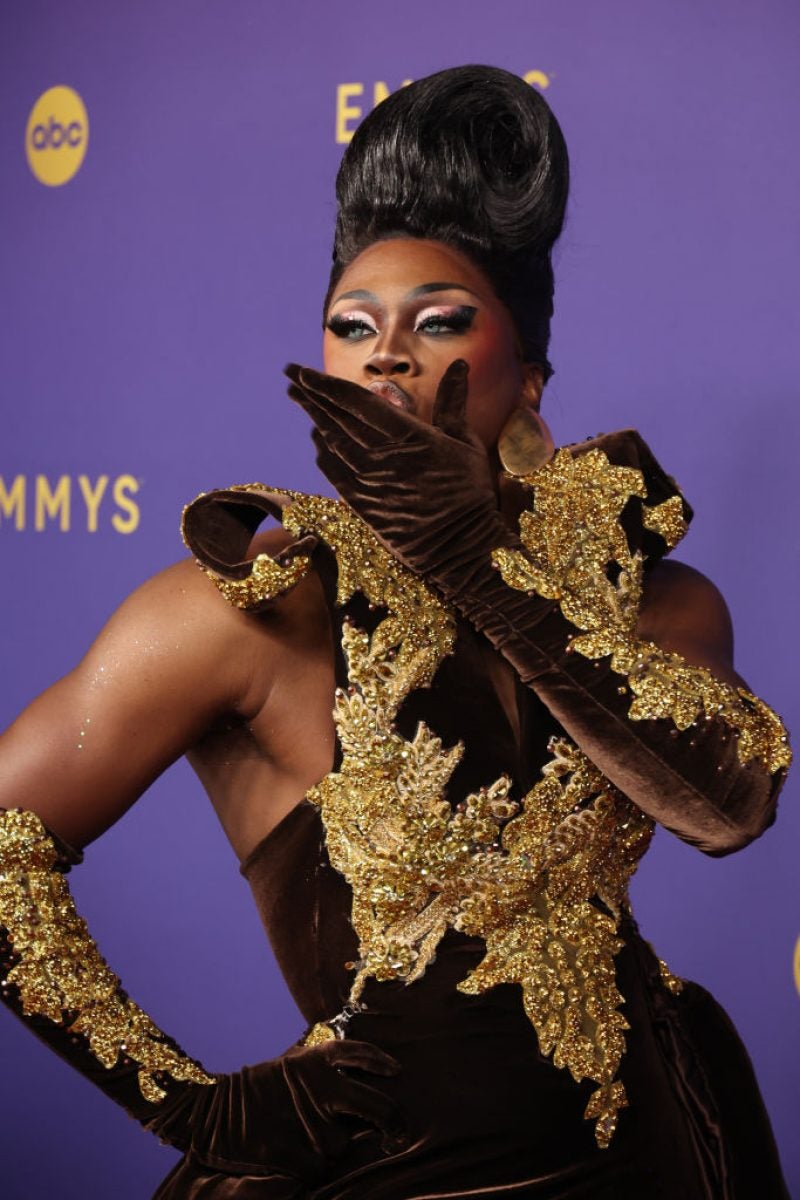 The Best Beauty Looks From The 76th Emmy Awards