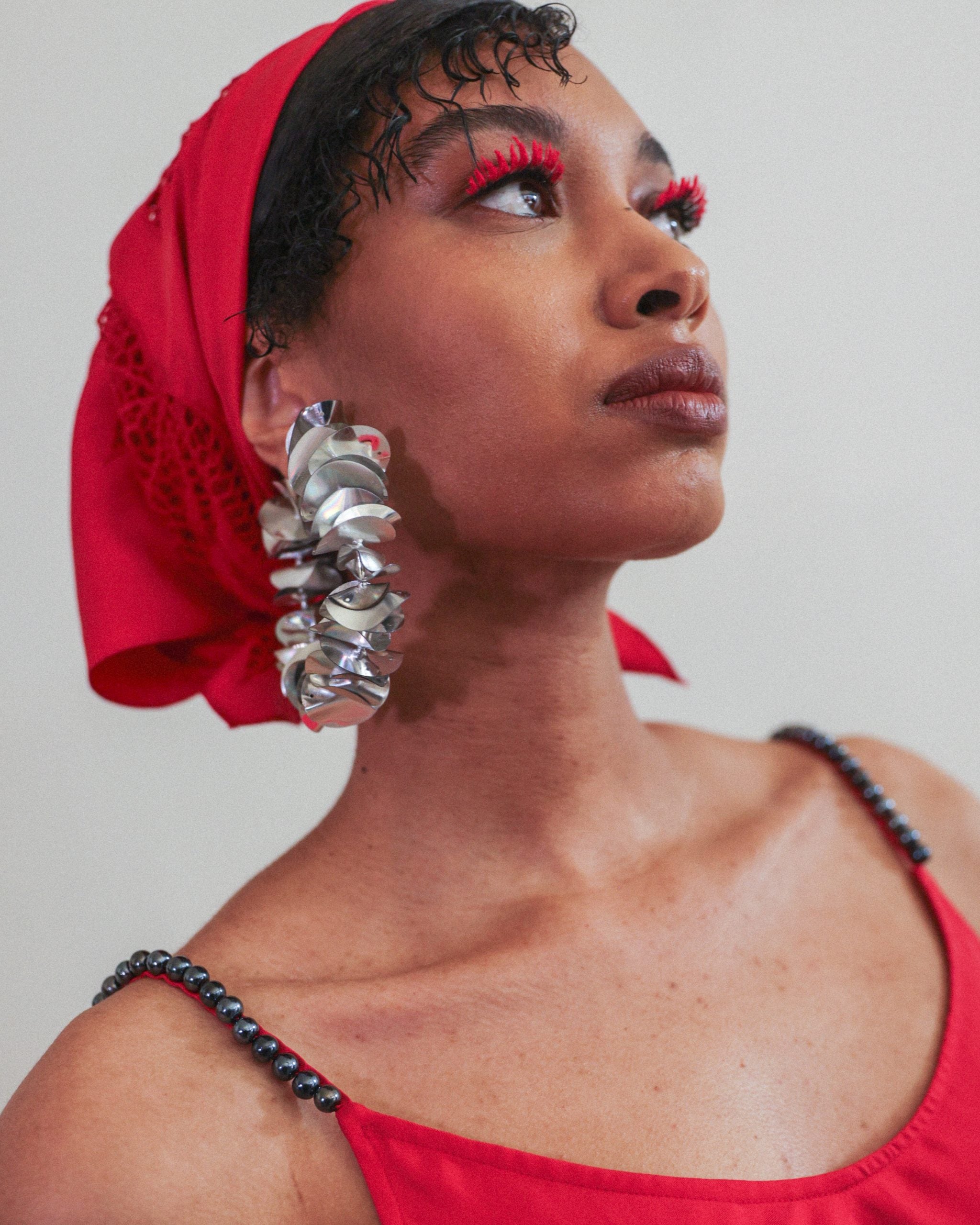 Diotima’s SS25 Beauty Look Was A Nod To Jamaican Folklore