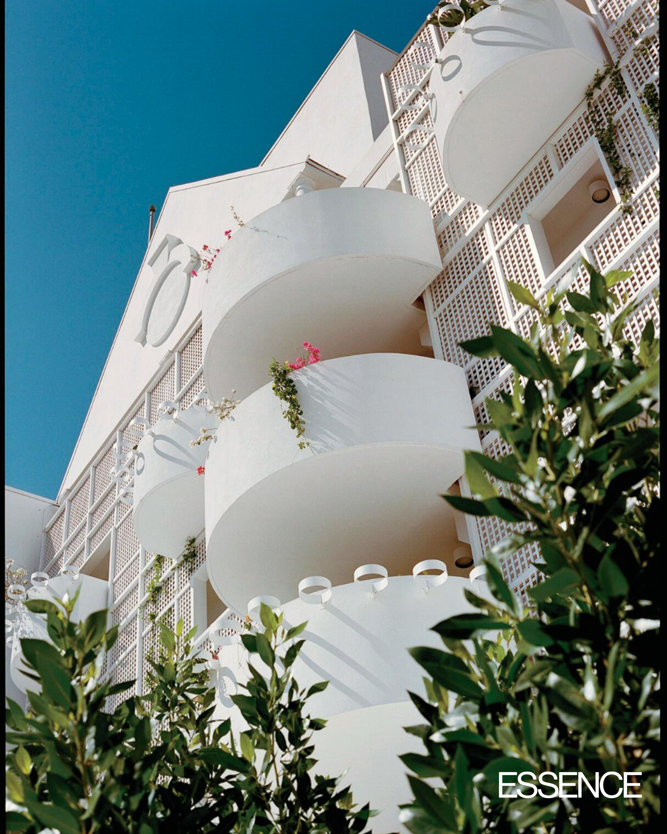 A Stylish Oasis By The Caribbean Sea 