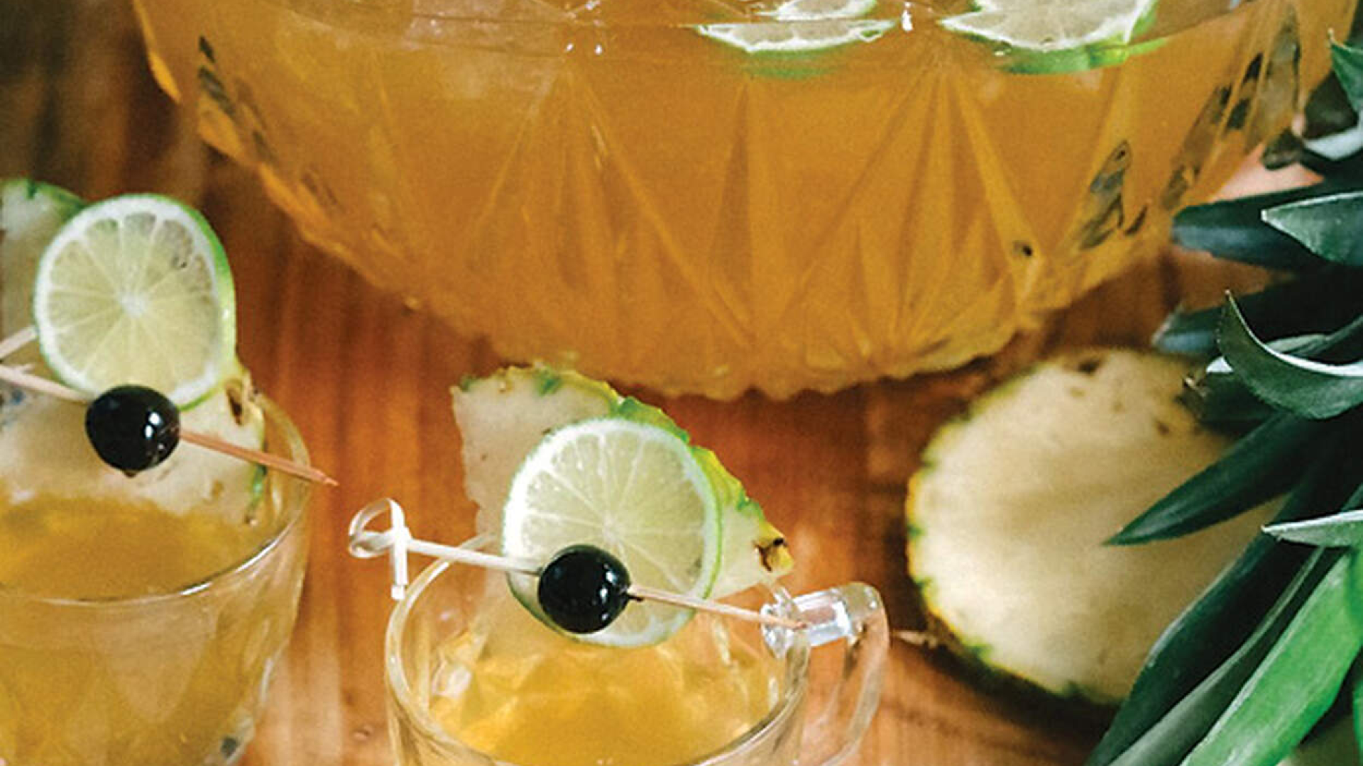 5 Delicious End Of Summer Cocktails To Sip On