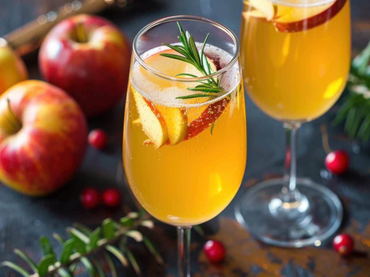 Fall-Inspired Cocktails To Sip This October Based On Your Zodiac Sign