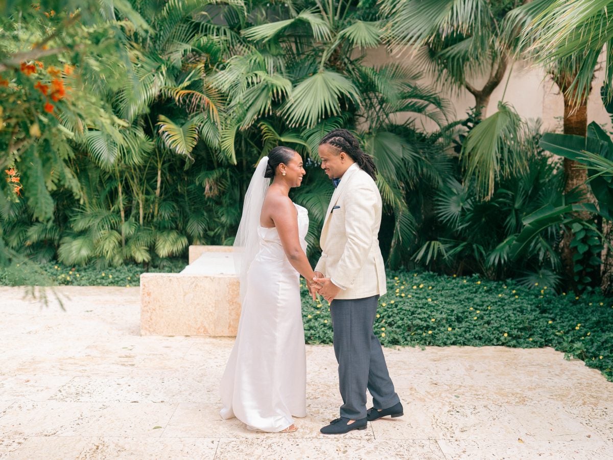 Bridal Bliss: After Meeting At A Wedding, Ashley And Nick Held Their Own In Riviera Maya