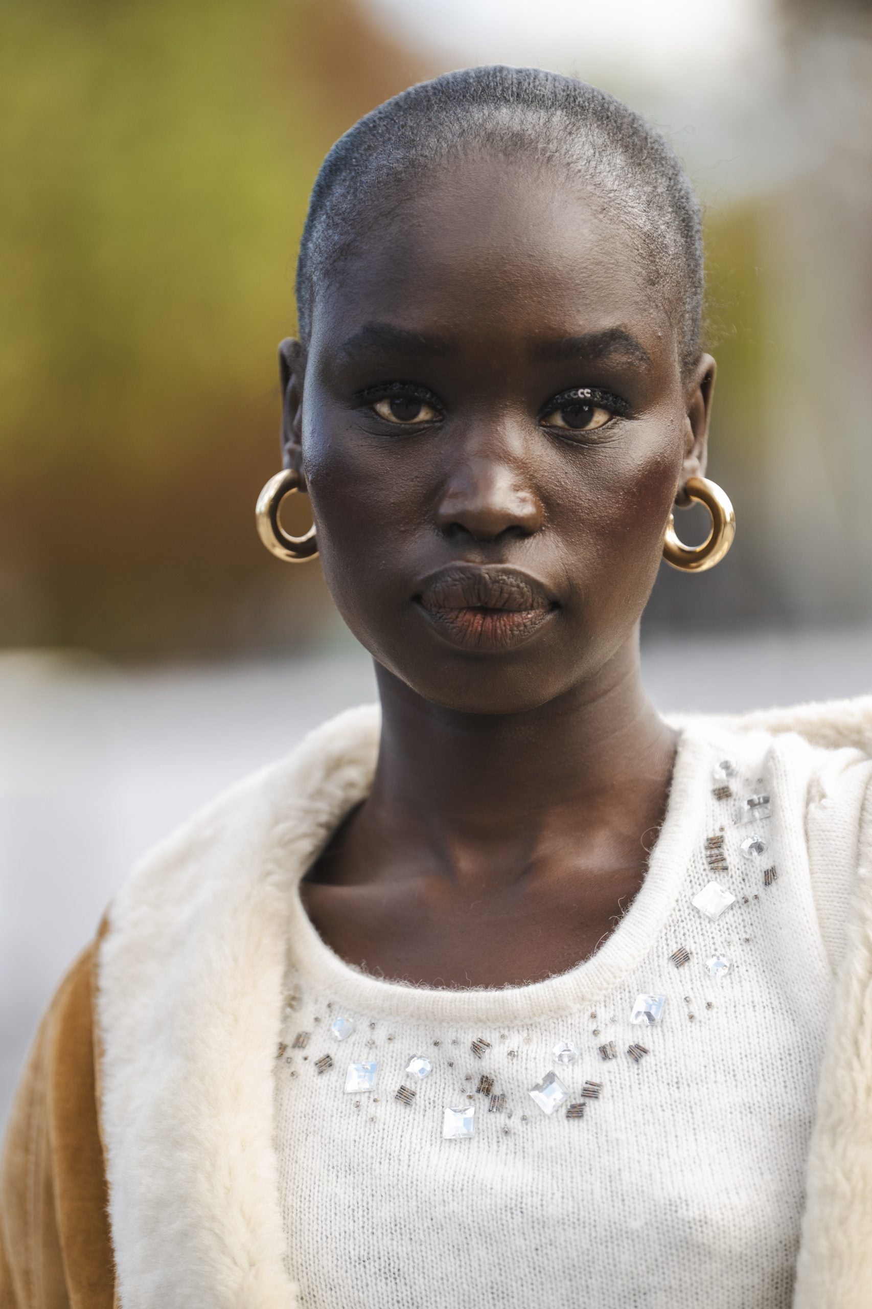 The 21 Best Beauty Street Style Moments From PFW SS25 Day 8