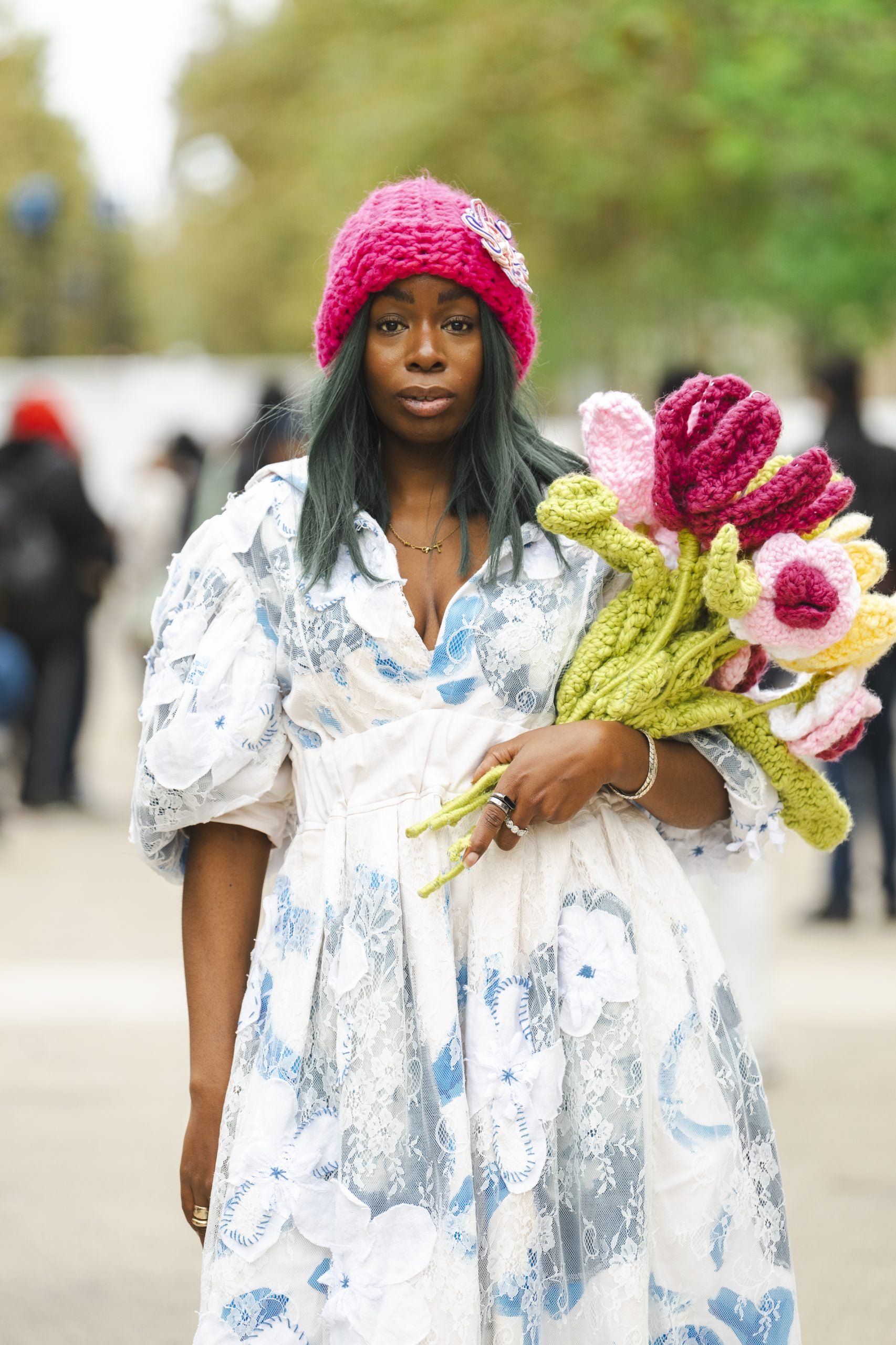 17 Best Beauty Street Style Moments From PFW SS25 Day 7