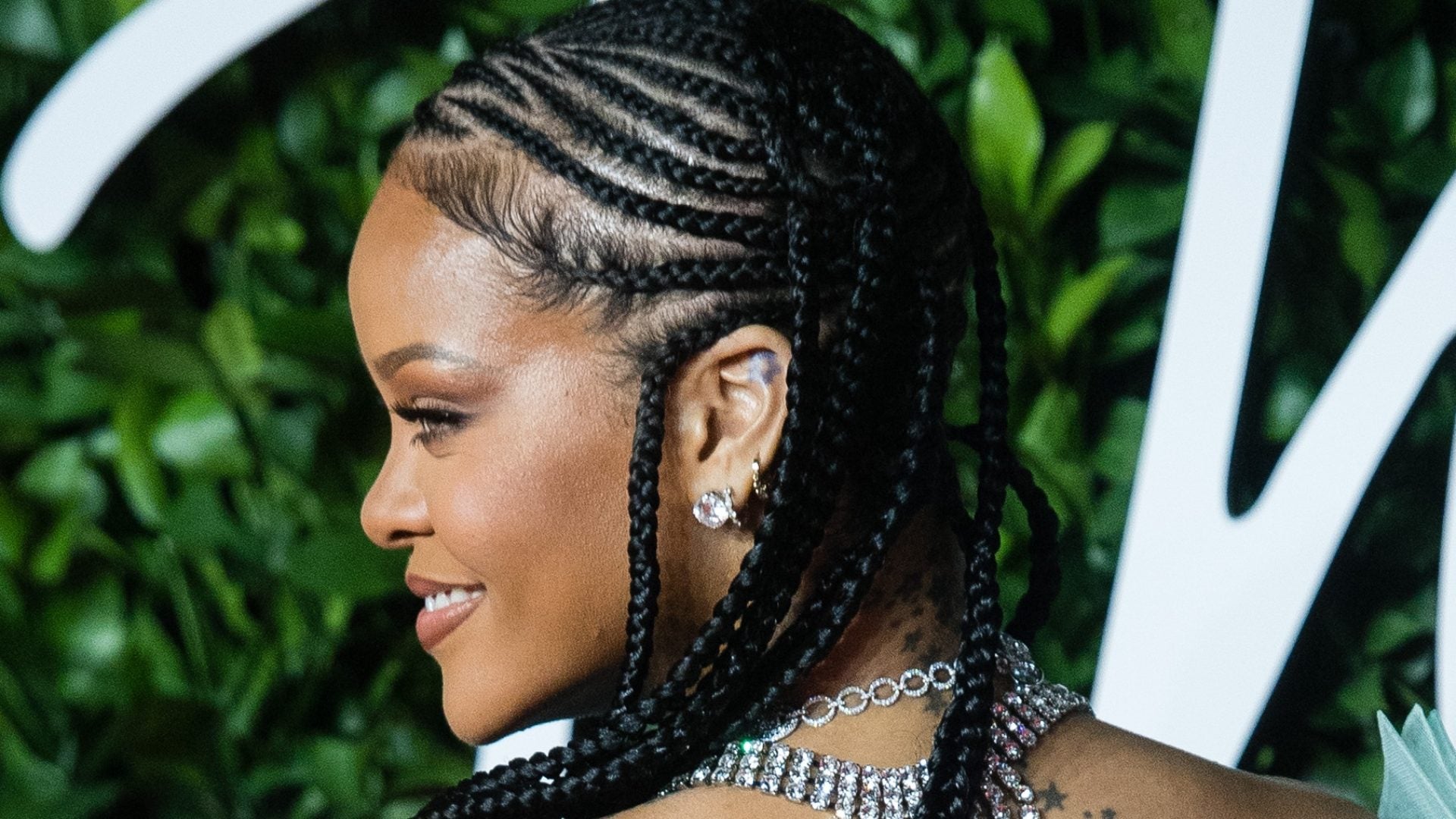 Sensitive Scalp Queens Rejoice: Everything You Need To Know About Getting Braids