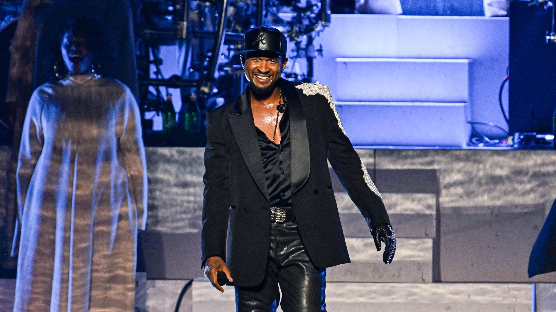 A Look Back At Usher's Style Evolution