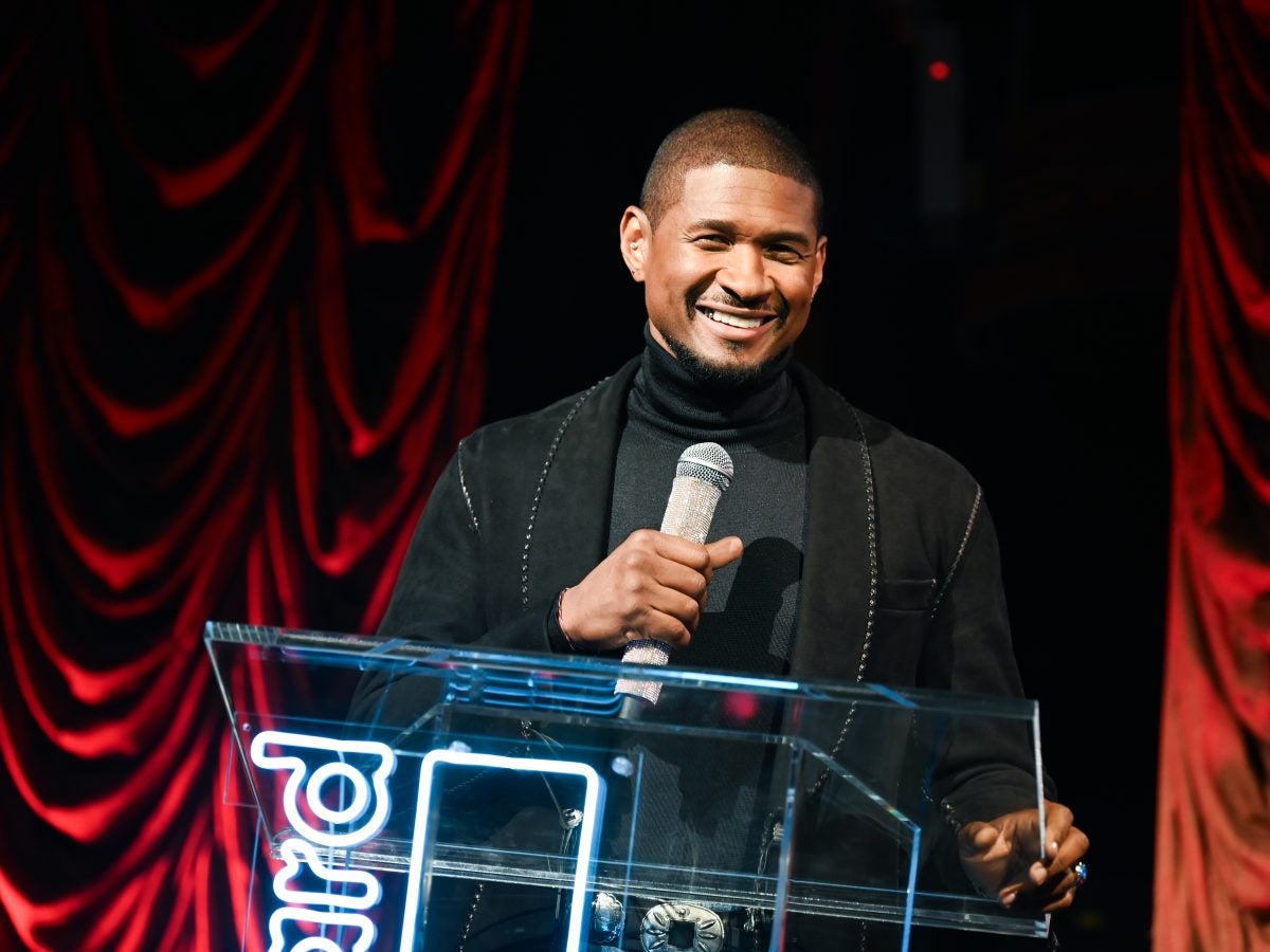 Eye Candy: 35 Fine Photos Of Usher Over The Years