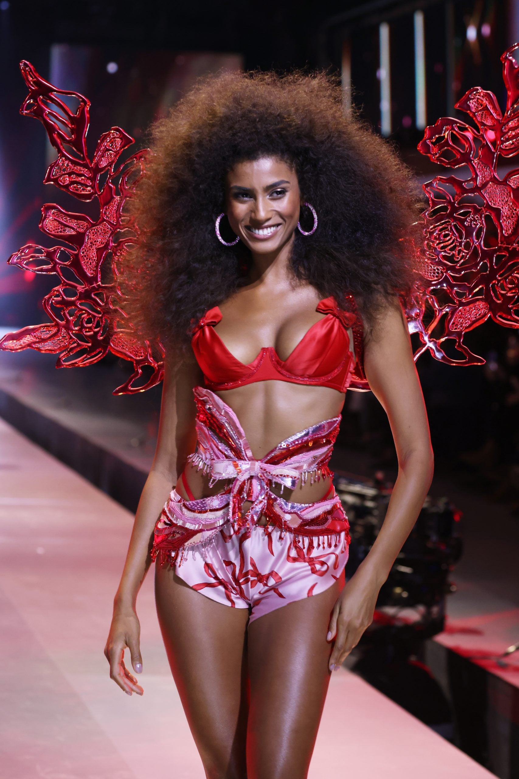 Top beauty moments from the Victoria's Secret Fashion Show