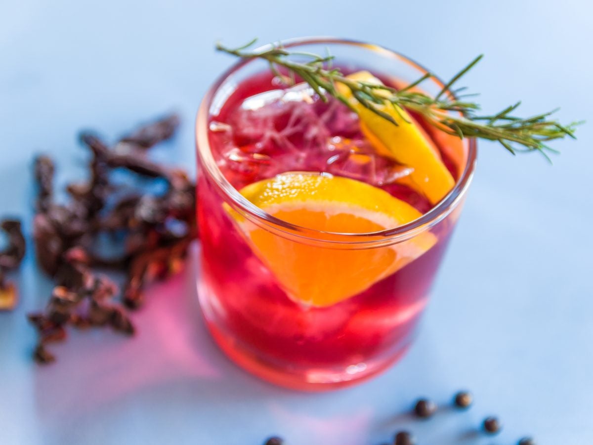 12 Cool And Cozy Cocktails To Try This November Based On Your Zodiac Sign