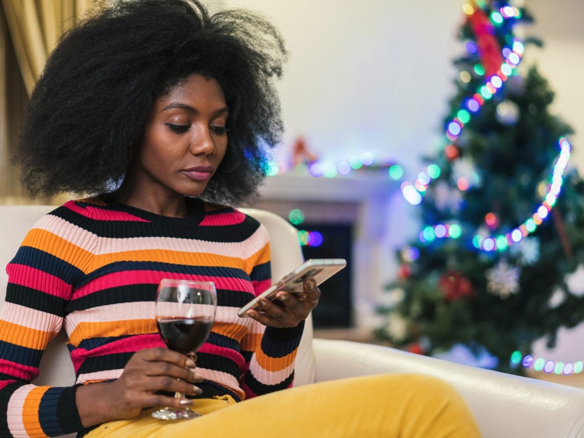 A Therapist On How To Navigate The Holiday Season Solo