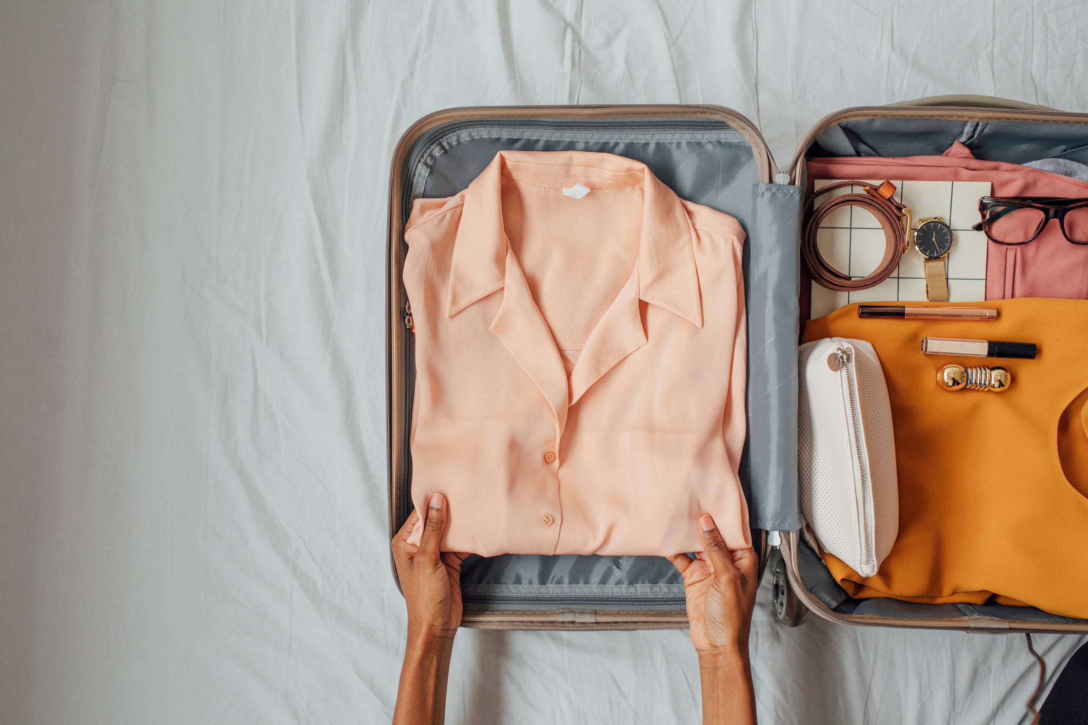 Travel Essentials Under $30 To Get You Ready For The Holiday Hustle And Bustle