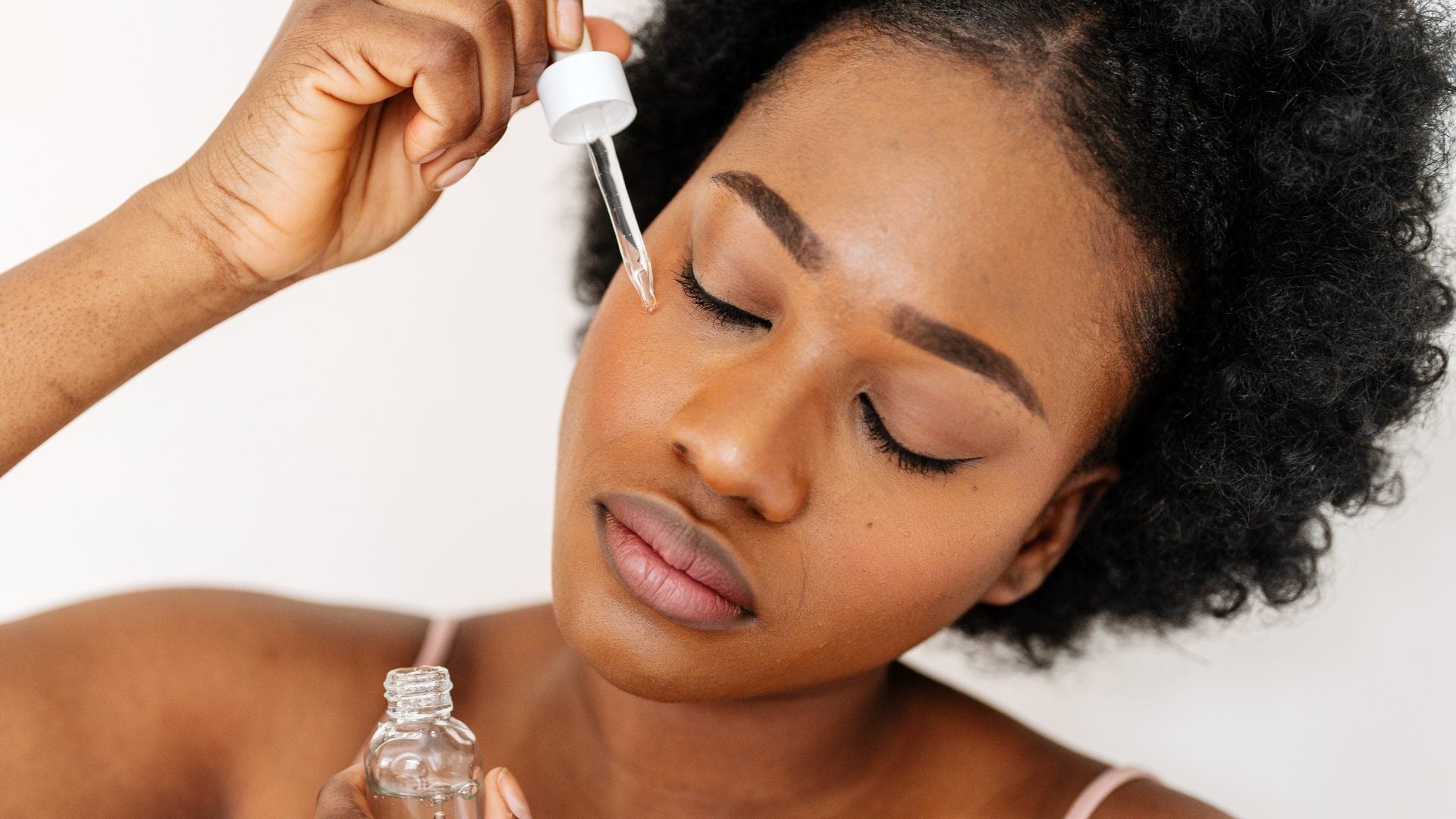 Why Now Is The Perfect Time To Start Using Hyaluronic Acid