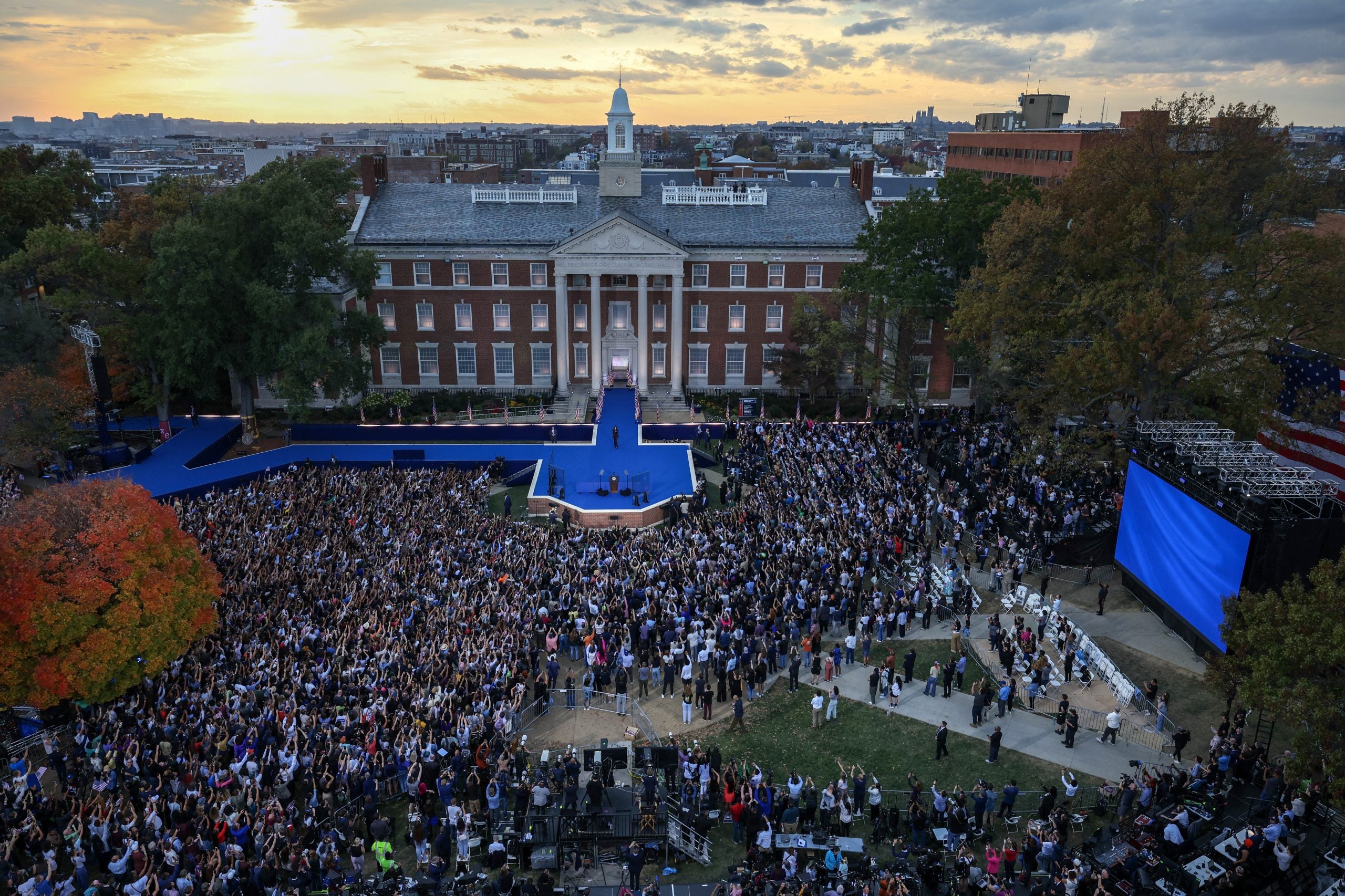 Howard's Heartbeat: The Yard brings together alumni, students and supporters for Kamala Harris