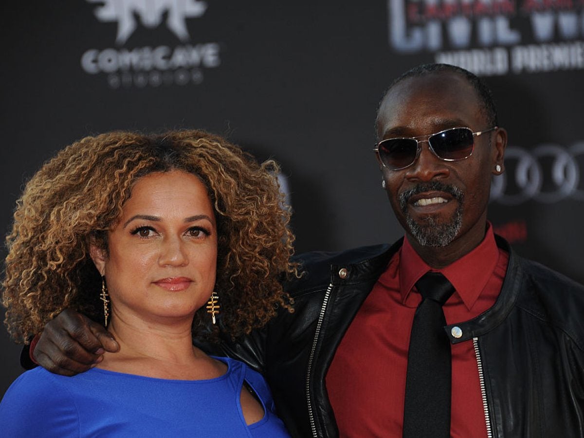 21 Photos Of Don Cheadle And Bridgid Coulter's Love Over The Years