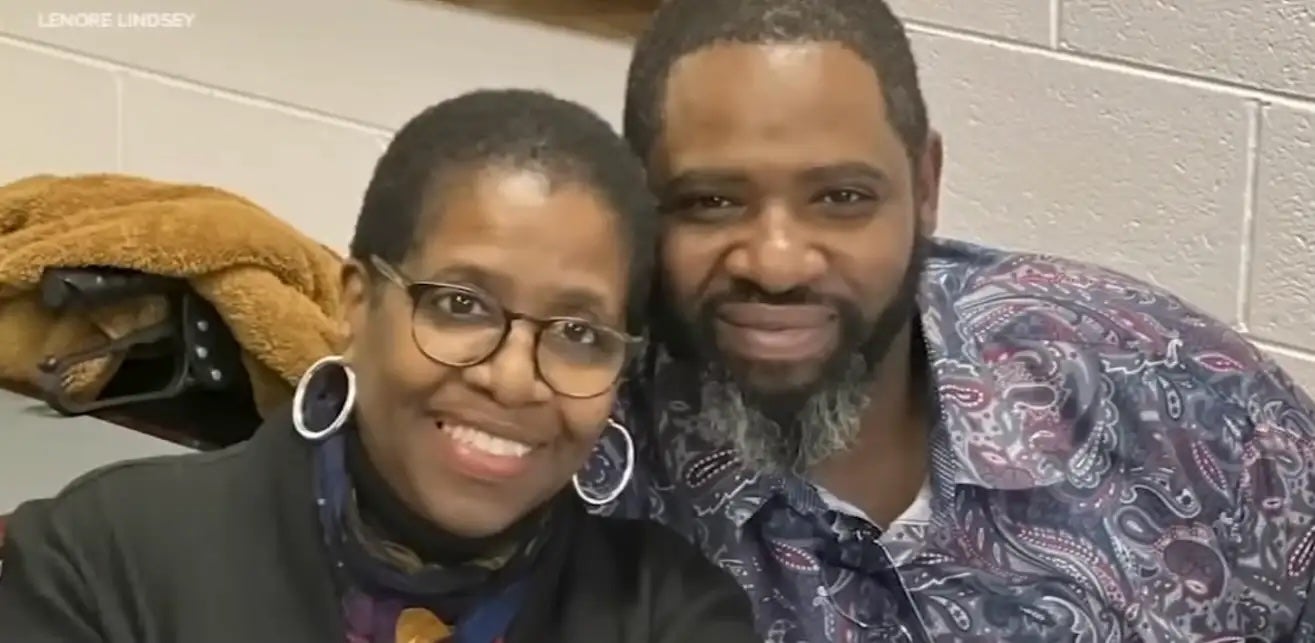 Sweet Suprise: Chicago Man Discovers Bakery Owner Is His Birth Mom, And Now They Run The Business Together