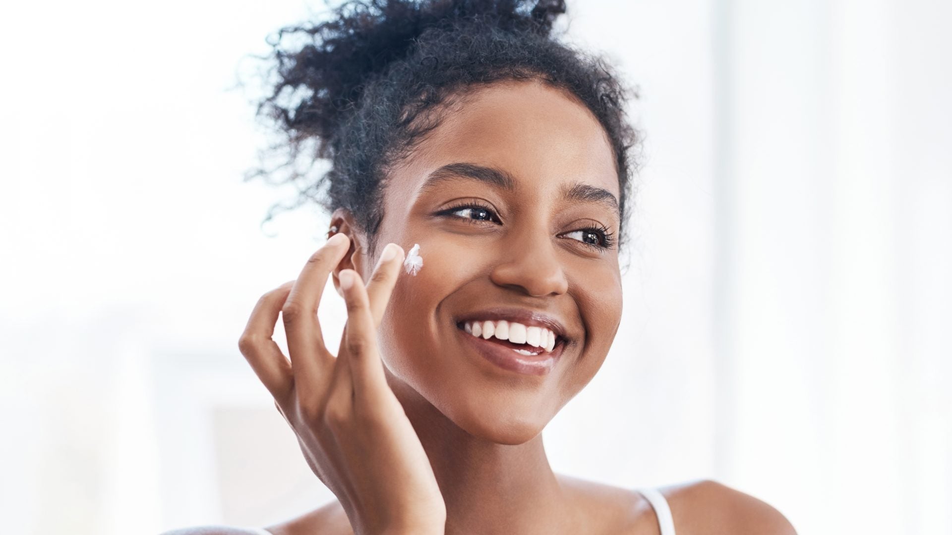 Why You Should Consider Opting For A Simple Skin Care Routine