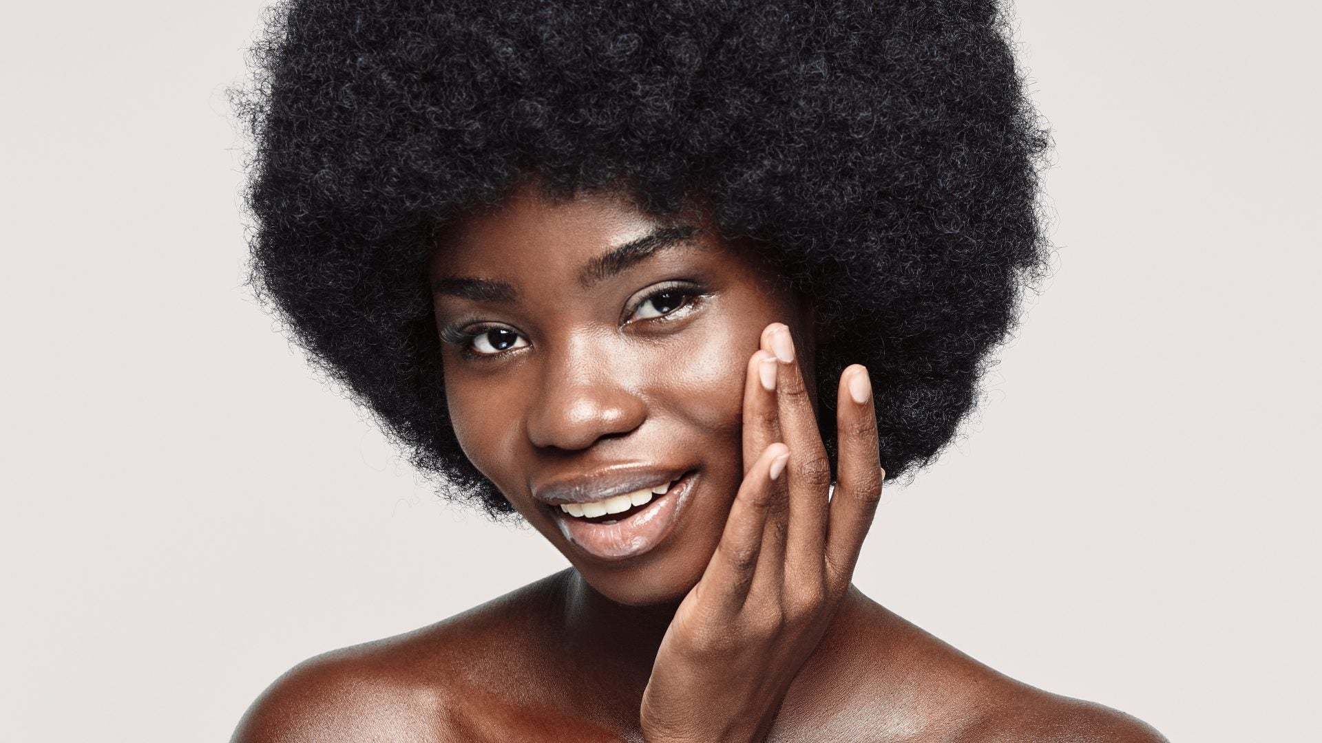 Exfoliation Might Be The Missing Key In Your Winter Skin Care Routine