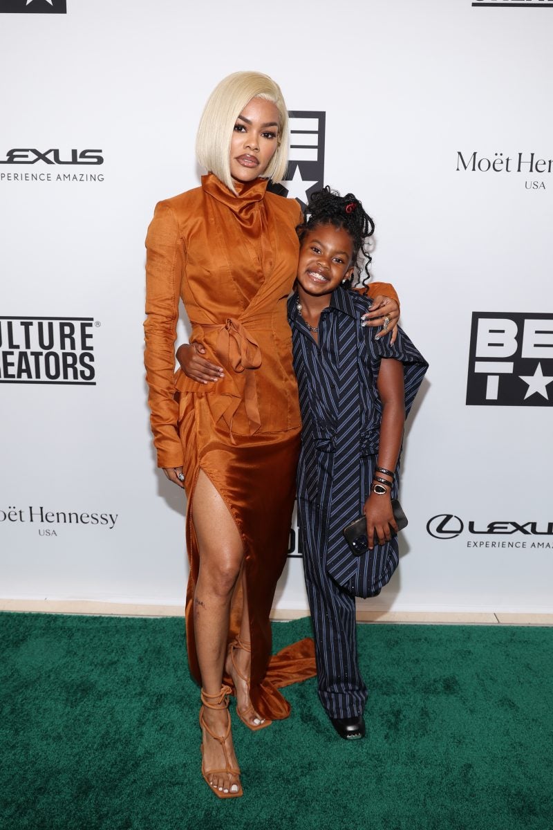 9 Sweet Photos Of Teyana Taylor And Her Daughters