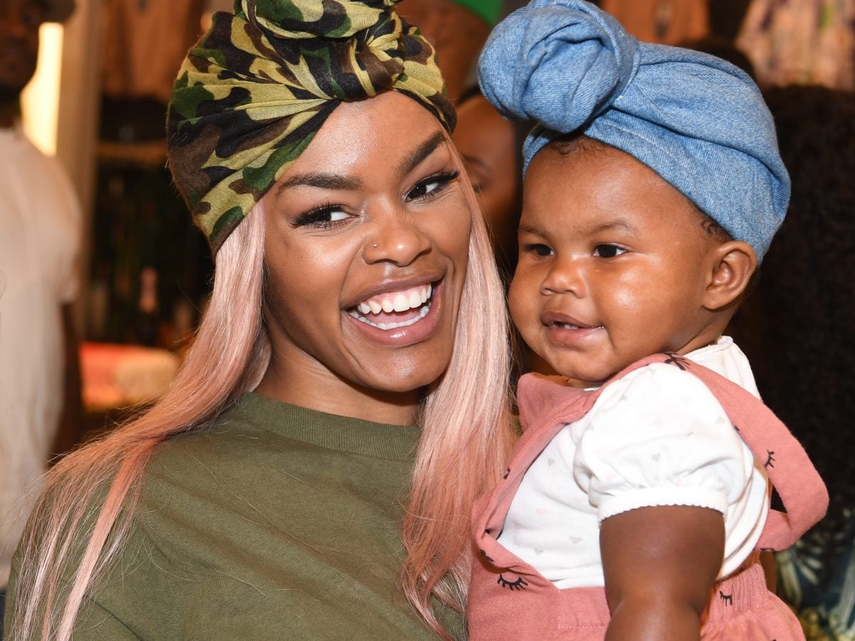 9 Sweet Photos Of Teyana Taylor And Her Daughters