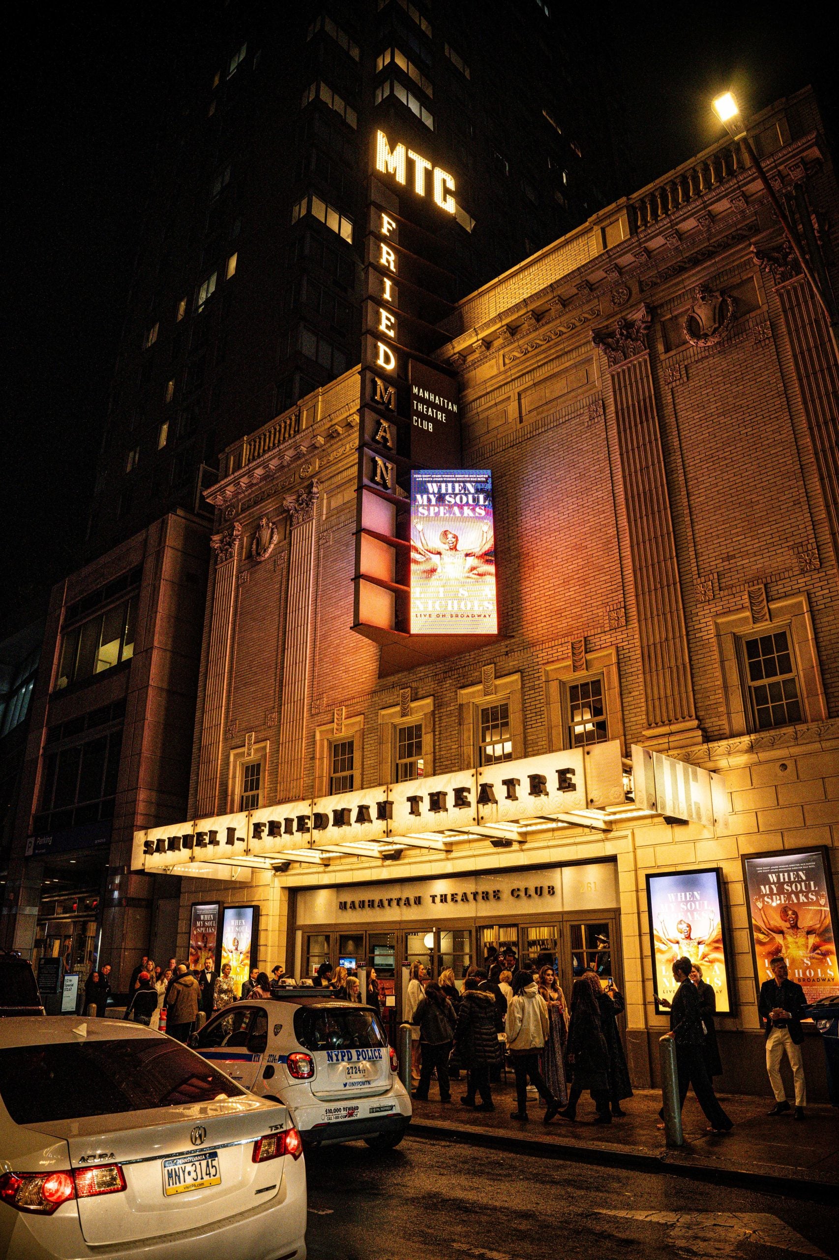 Motivational Speaker Lisa Nichols Took Her Story To Her Biggest Stage Yet — Broadway