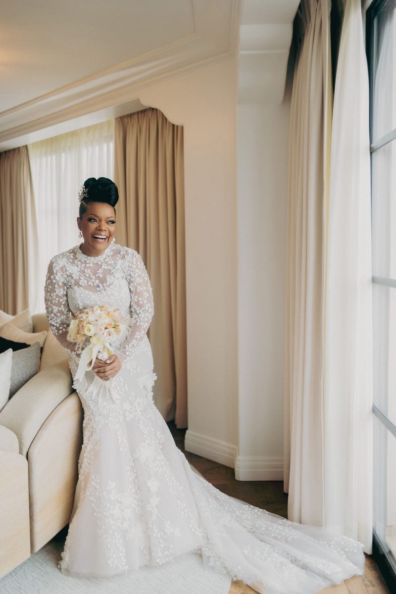 Exclusive: Yvette Nicole Brown Marries Anthony Davis, Says 'Delay Is Not Denial' In Finding Love After 50