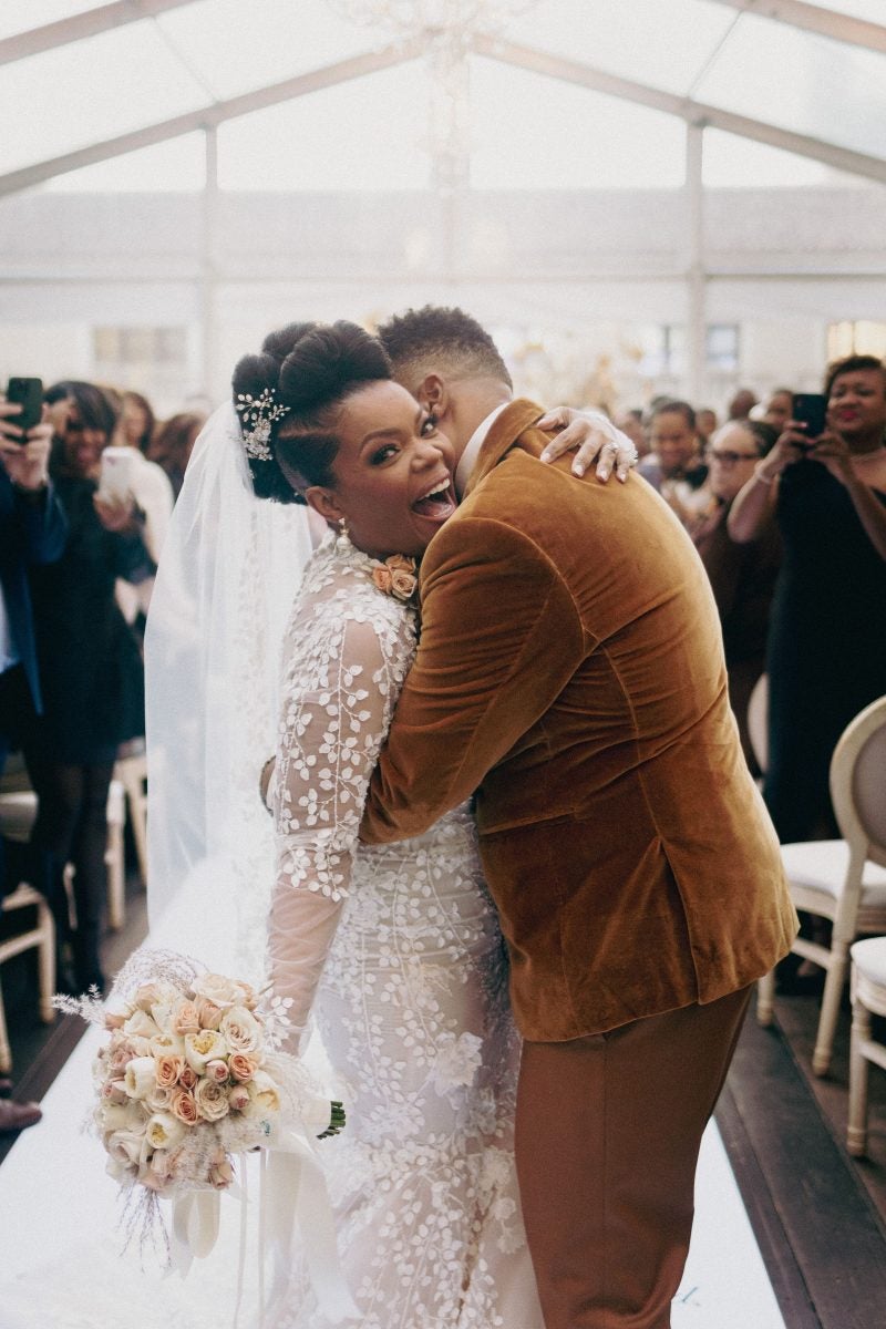 Exclusive: Yvette Nicole Brown Marries Anthony Davis, Says 'Delay Is Not Denial' In Finding Love After 50