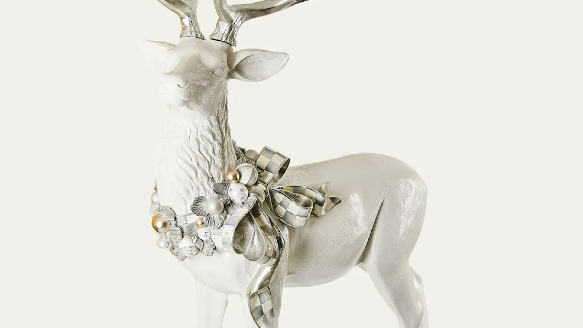 Make Your Home Sparkle And Shine With These Upscale Holiday Decor Items