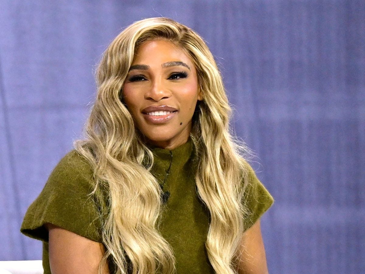 Serena Williams Victoriously Fit Into Her 'Goal' Skirt After A Year-Long Weight-Loss Journey