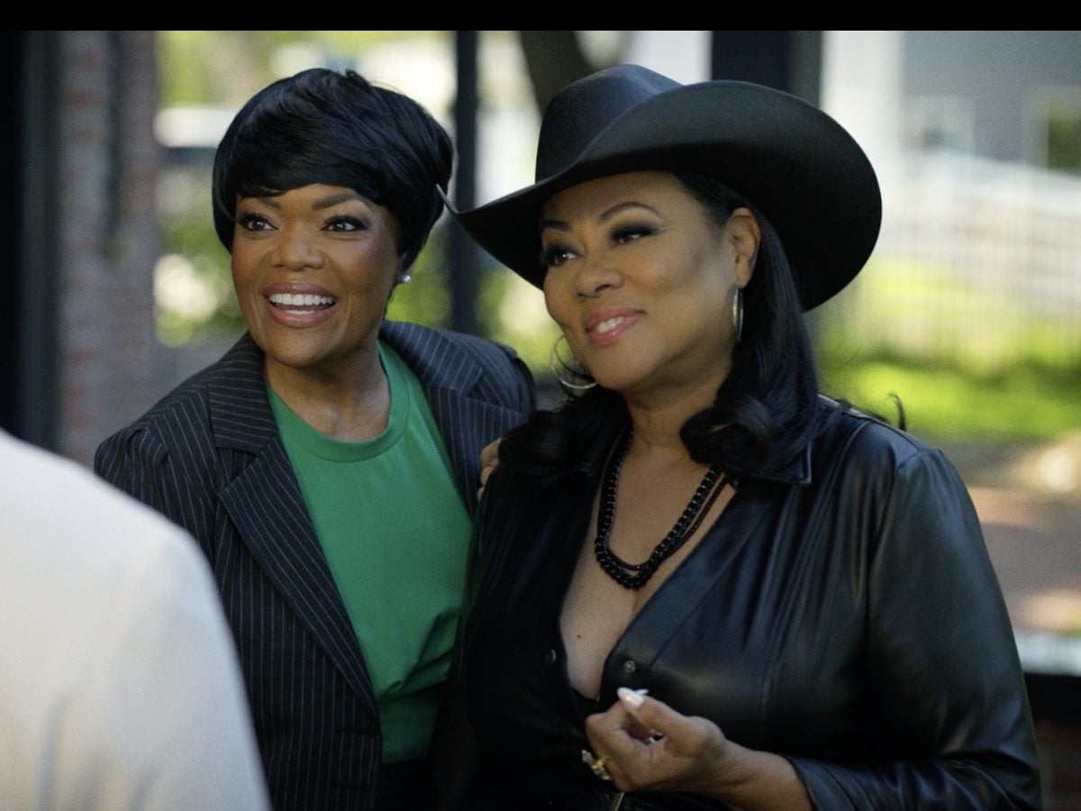 Lela Rochon Fuqua And Yvette Nicole Brown Embody Sisterhood In ‘The Family Business: New Orleans’ – Essence