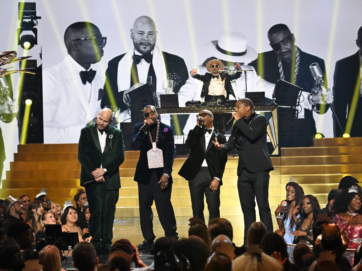 Star Gazing: 82nd Annual Golden Globes, New Year’s Eve Celebrations, Kelly Rowland, Cardi B And More