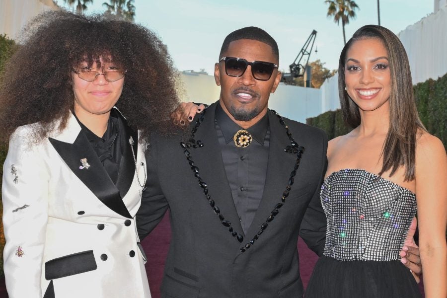 Jamie Foxx Brings His Two Daughters As Dates To The 2025 Golden Globes