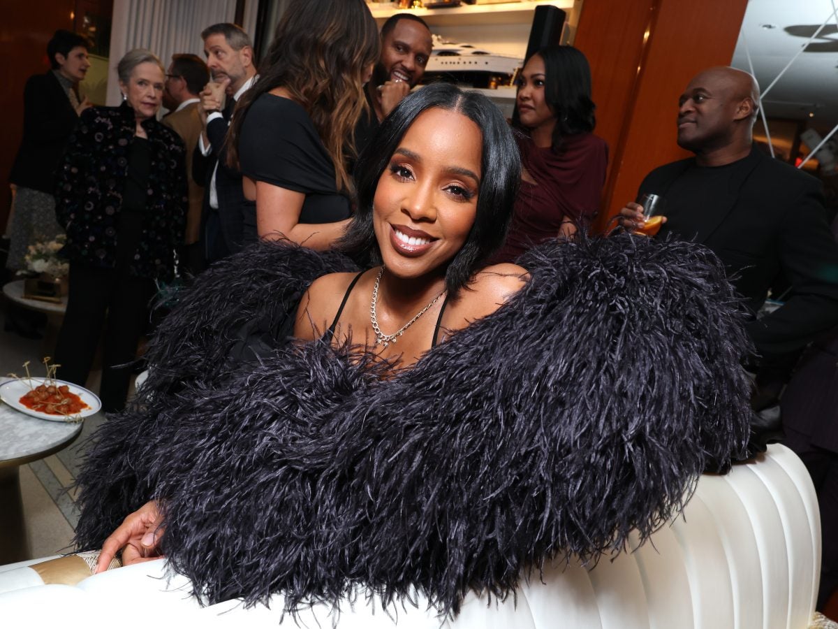 Star Gazing: 82nd Annual Golden Globes, New Year’s Eve Celebrations, Kelly Rowland, Cardi B And More