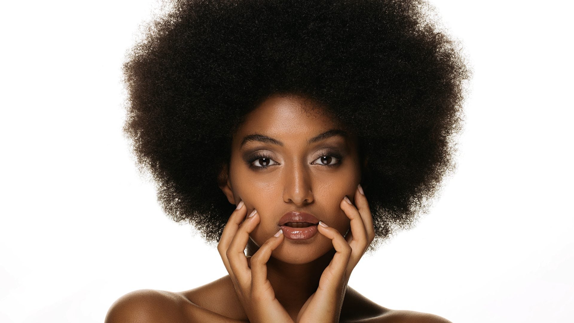 An Expert Weighs In On Being What It Means To Be A “Blow-Out Natural” – Essence