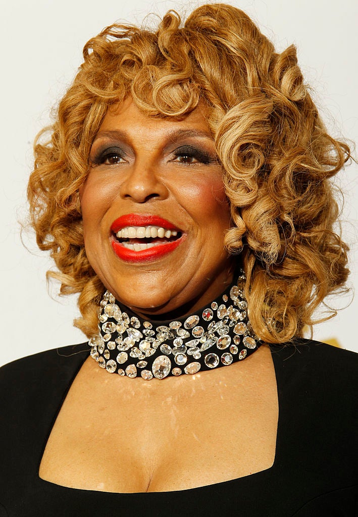 Roberta Flack’s Most Iconic Beauty Moments