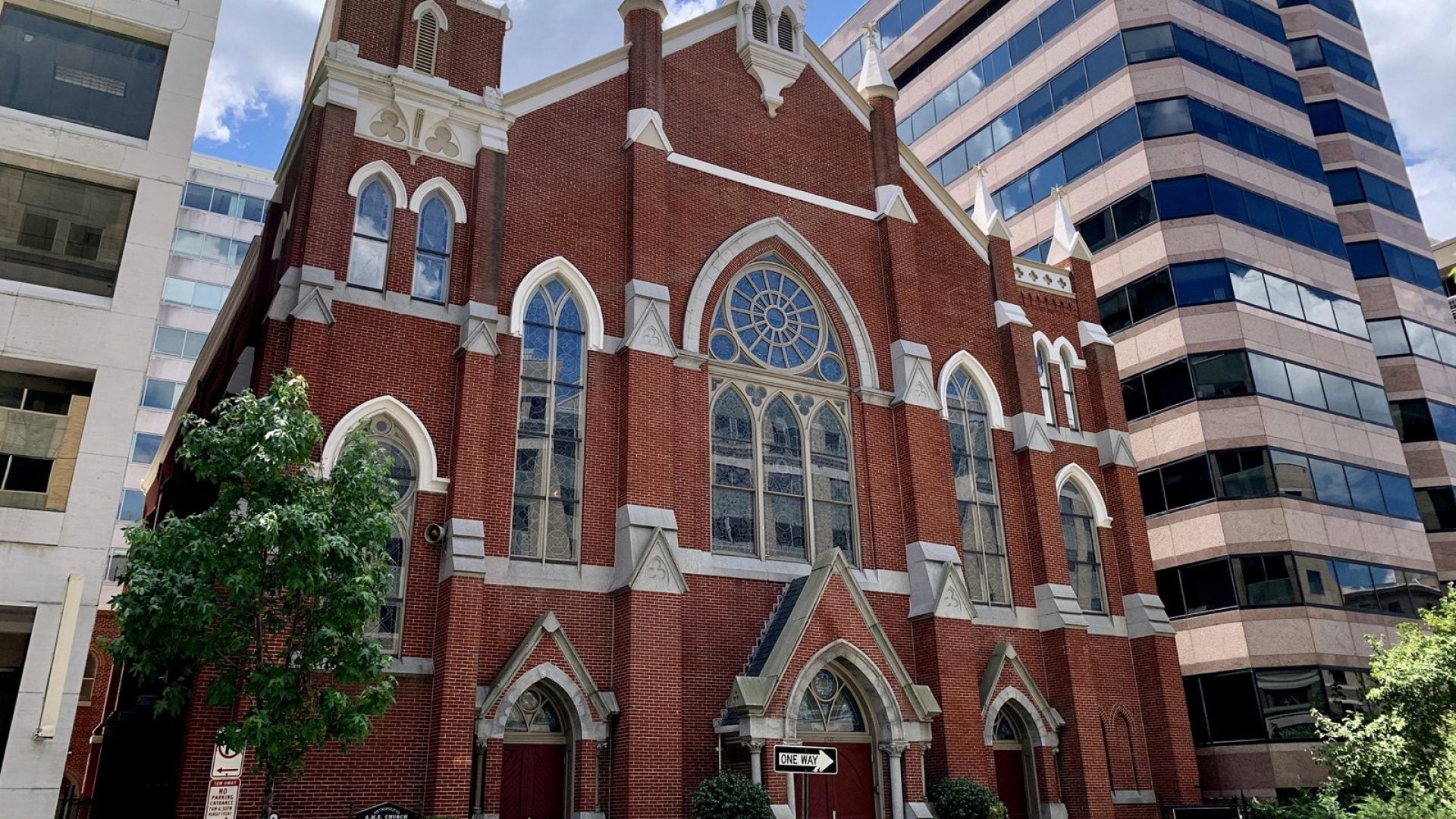 Historic Black Church Vandalized by ‘Proud Boys’ Now Controls Group’s Name – Essence